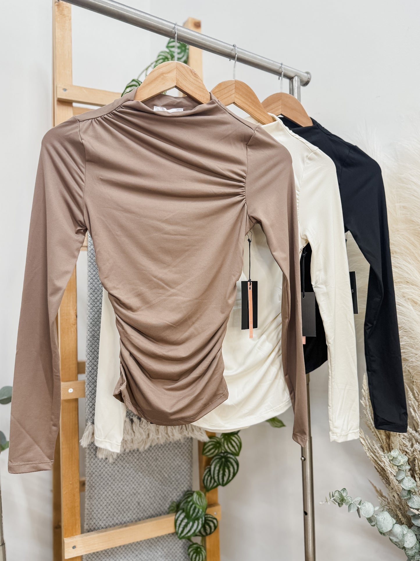Lexi Ruched Long Sleeve Top