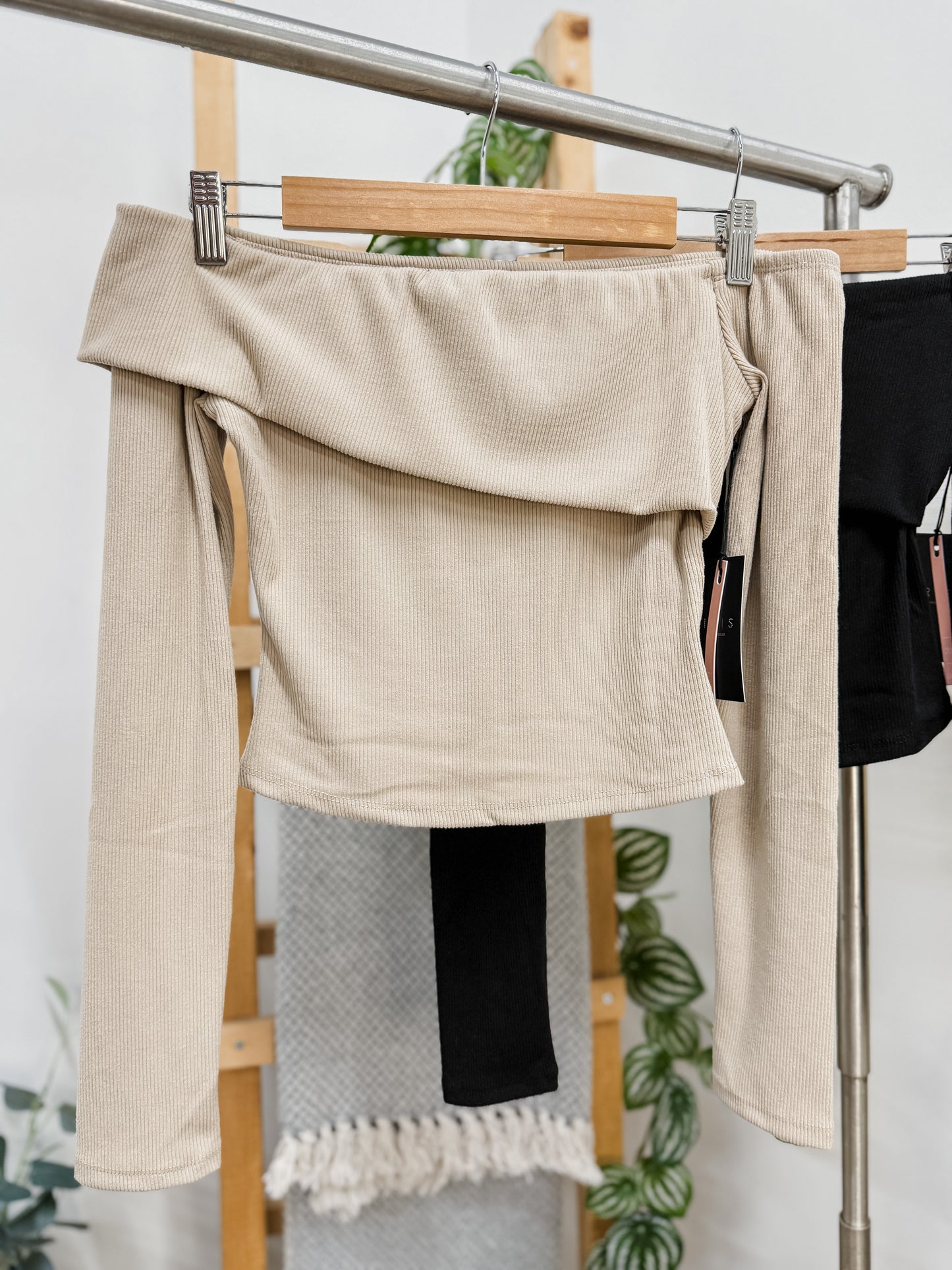 Bella Off Shoulder Long Sleeve Top