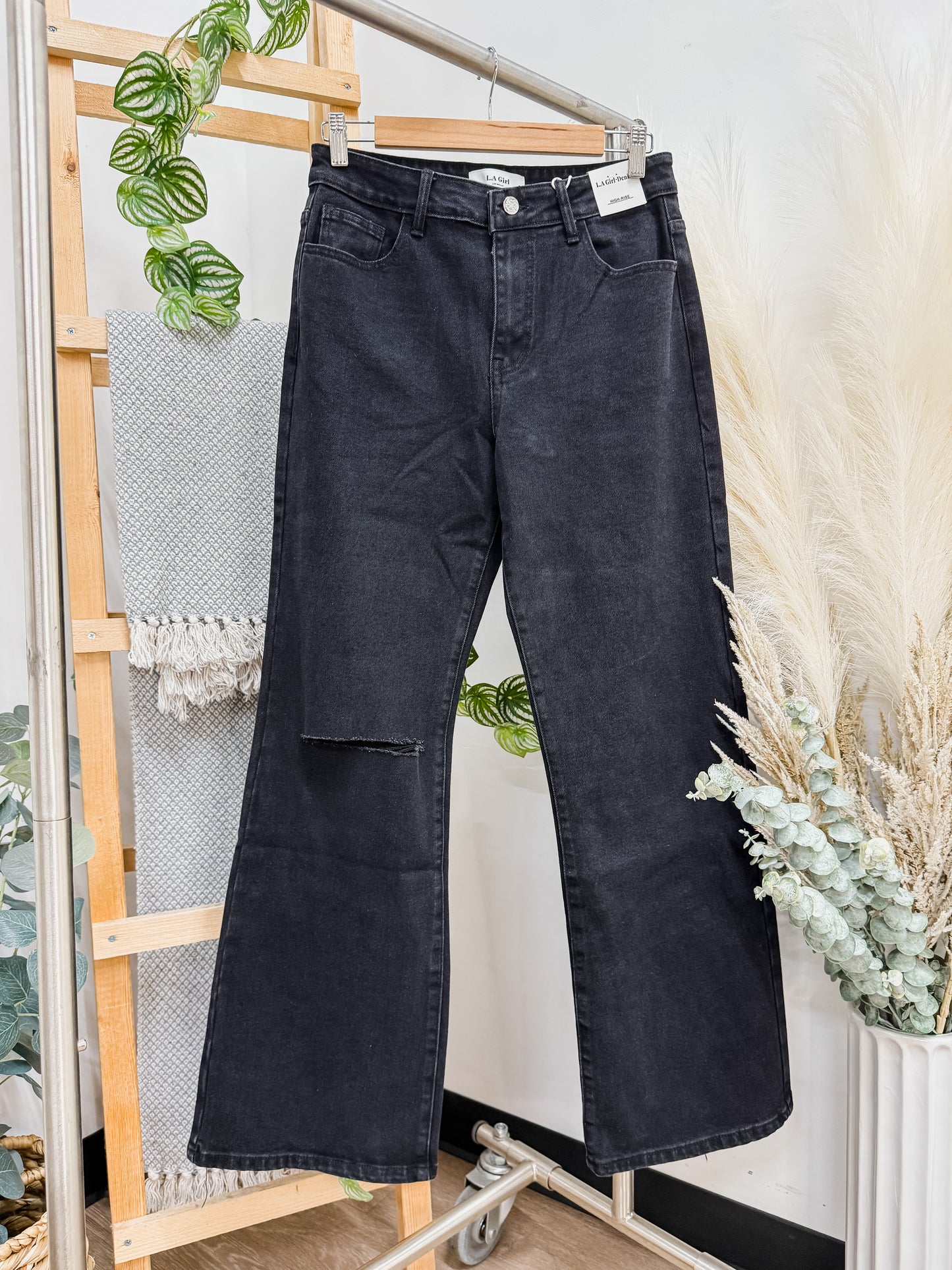 Bianca Knee Slit High Waist Jeans