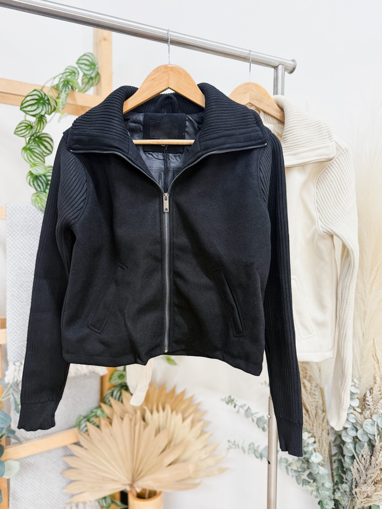 Denise Knit Sleeves Collar Jacket