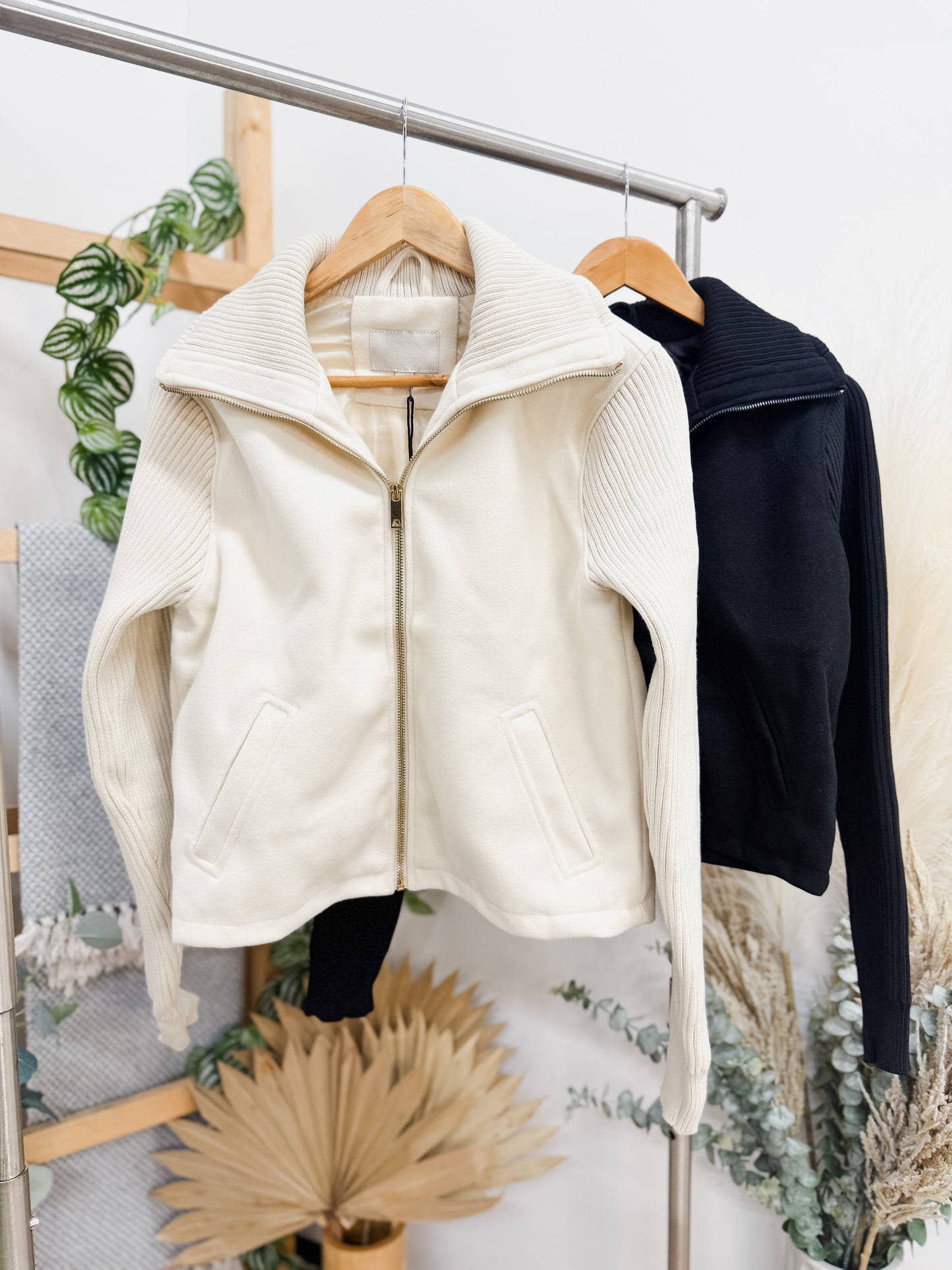 Denise Knit Sleeves Collar Jacket
