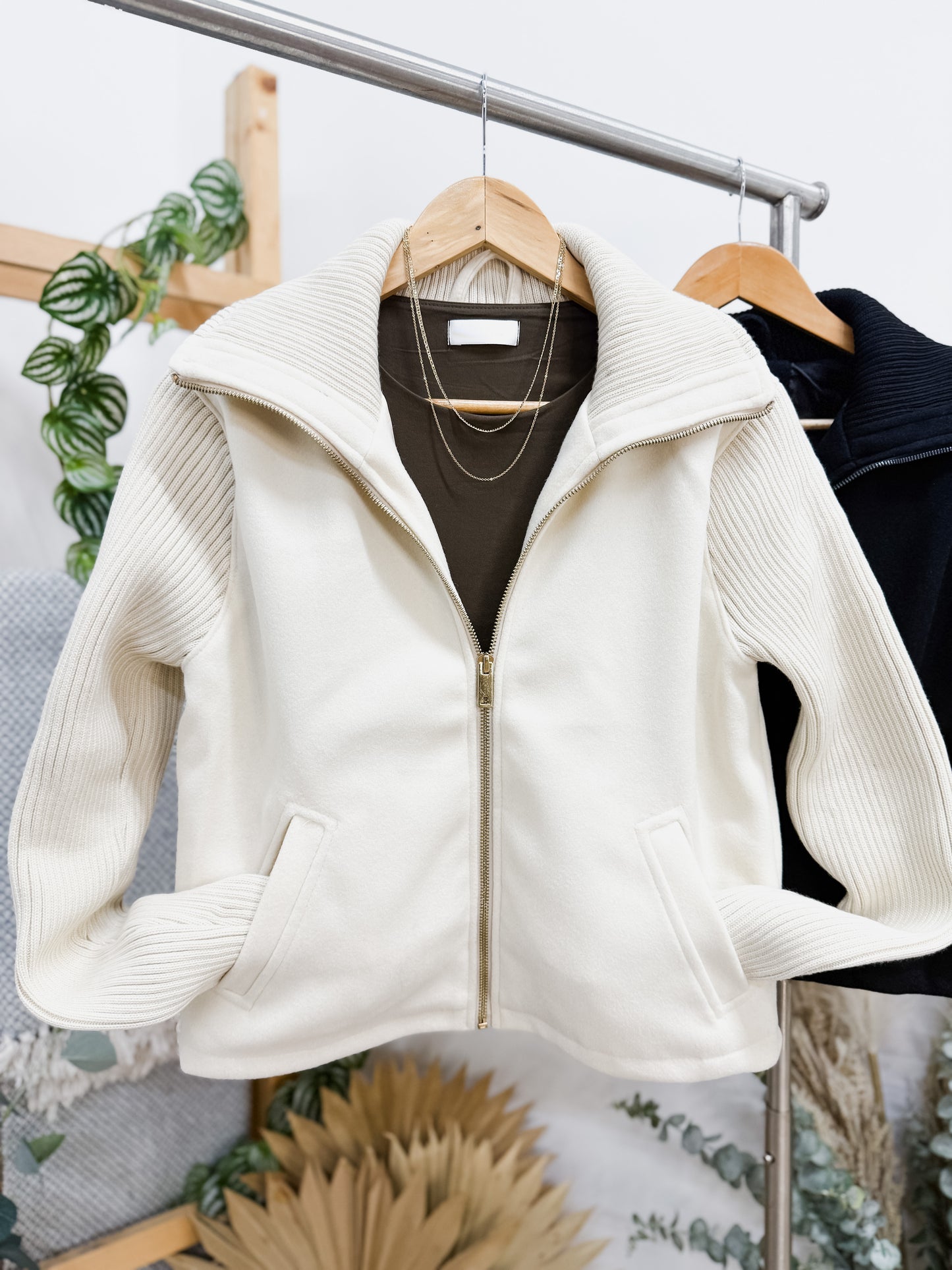 Denise Knit Sleeves Collar Jacket