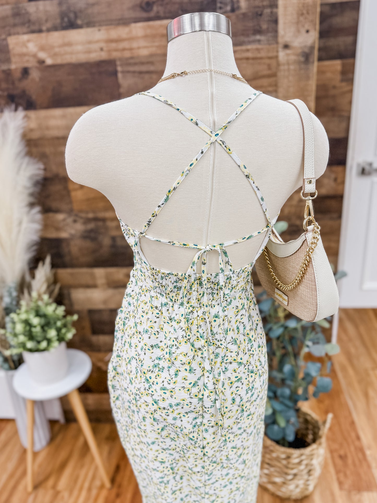Lilah Floral Cross Back Midi Dress