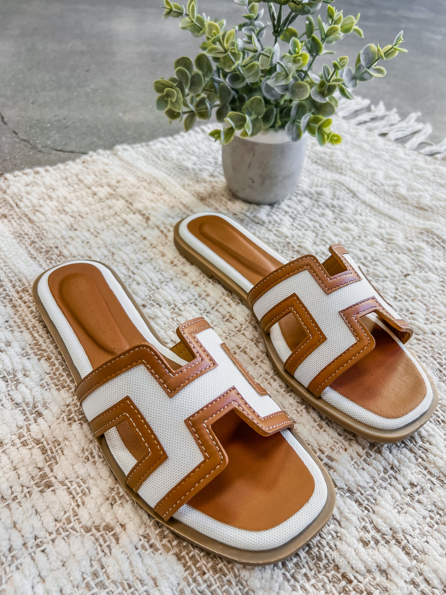 Luka Duo Tone Leather Sandals