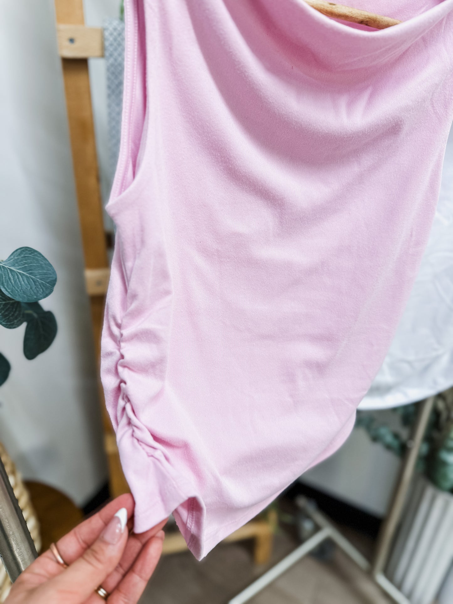 Liv Boat Neck Sleeveless Top