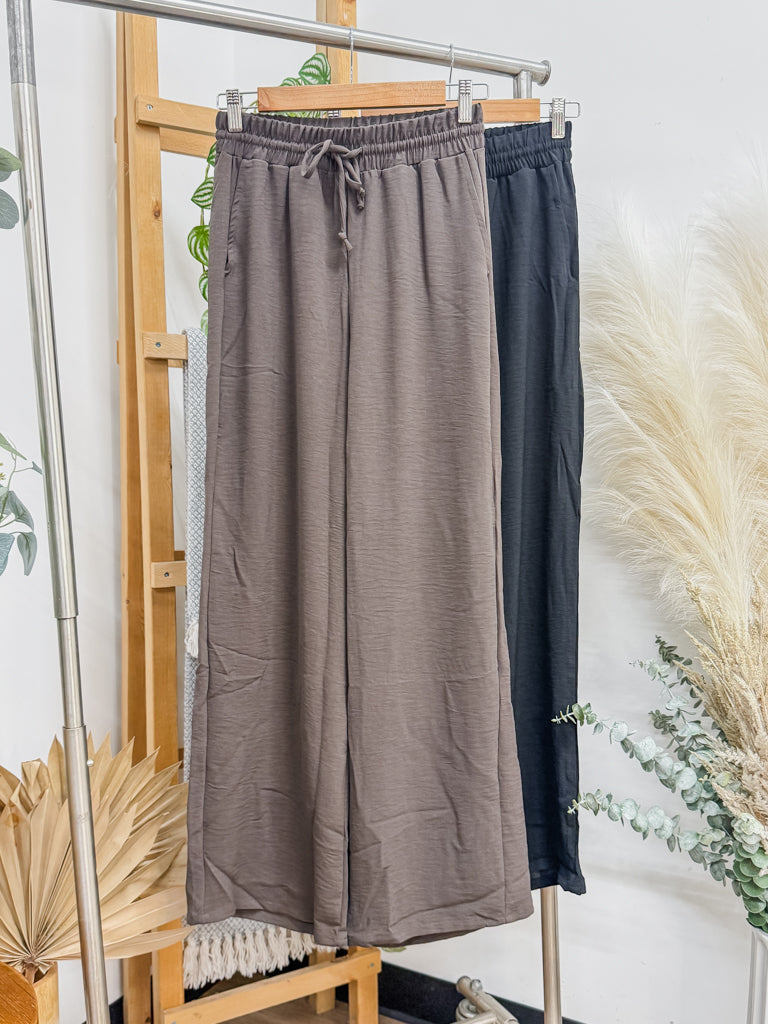 Mallory Wide Leg Stretch Waist Pants