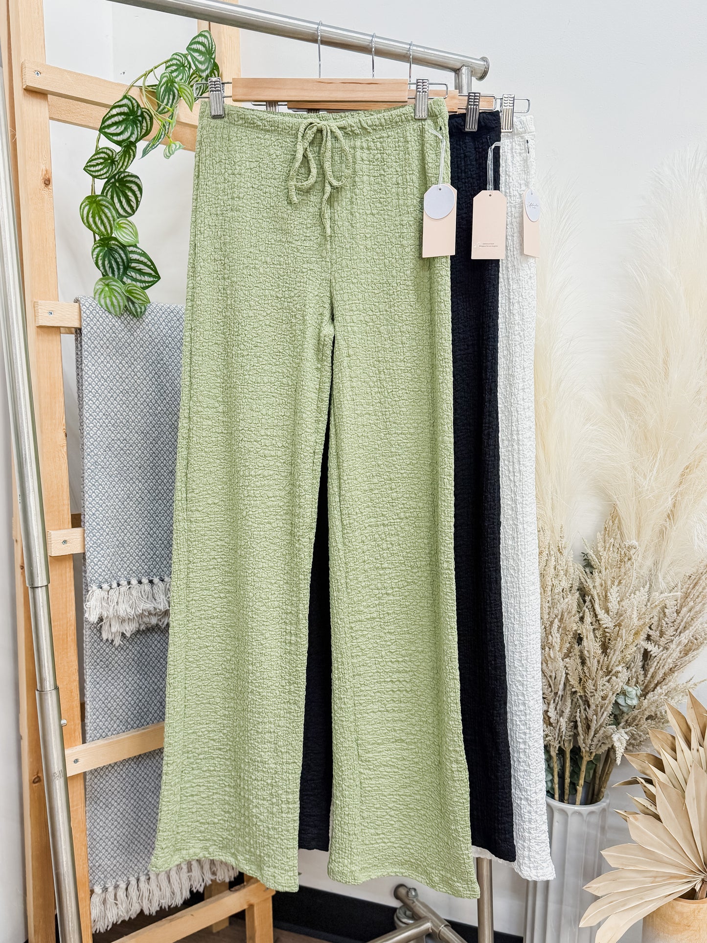 Isla Crinkle Stretch 2 Piece Set