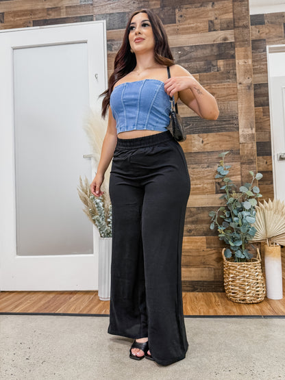 Dana Elastic Waistband Loose Fit Pants