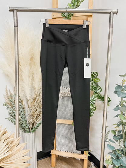 Everyday Crossover Leggings