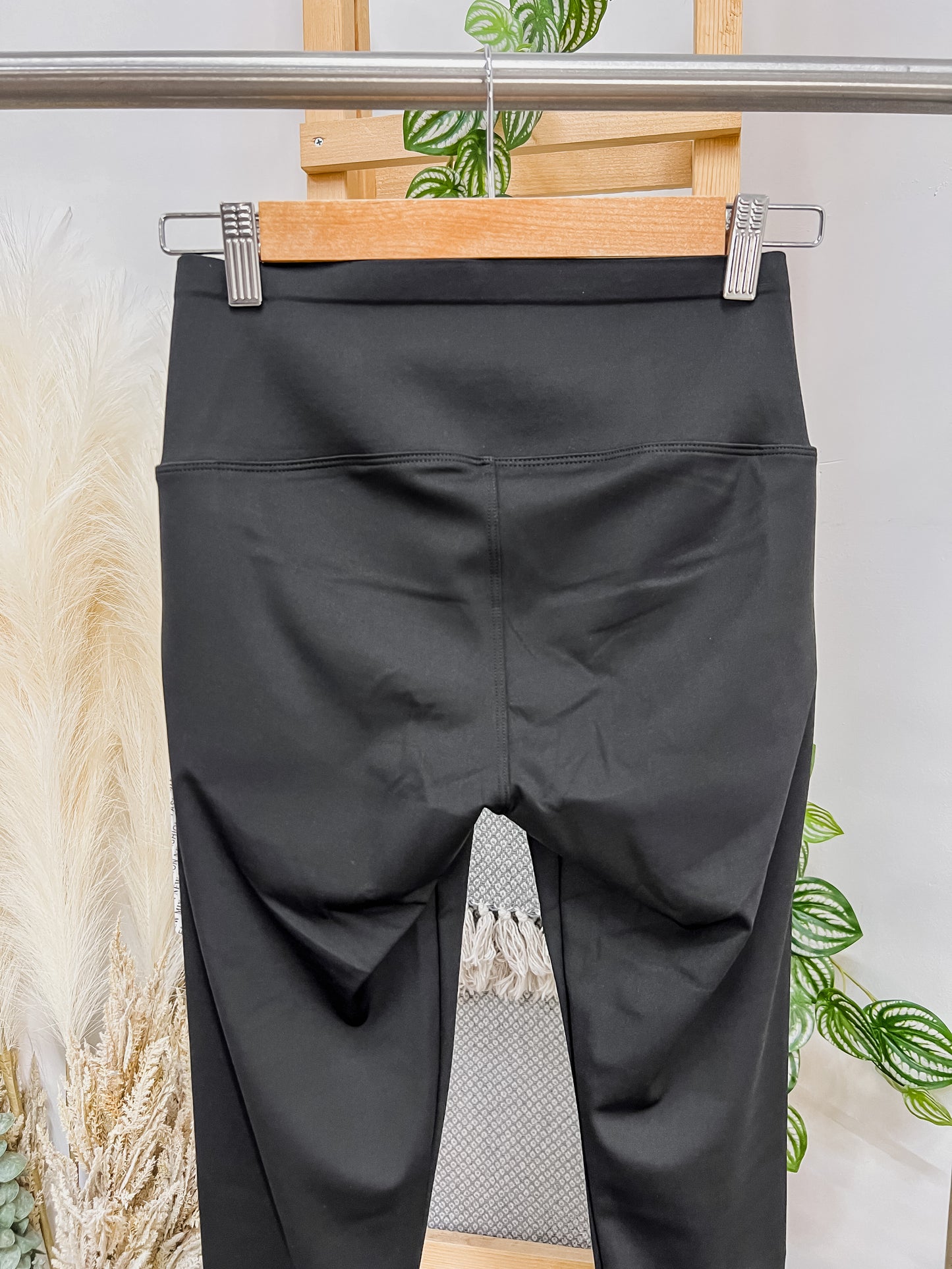 Everyday Crossover Leggings