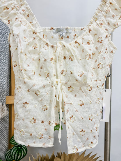 Elsa Dainty Stitched Flower Top