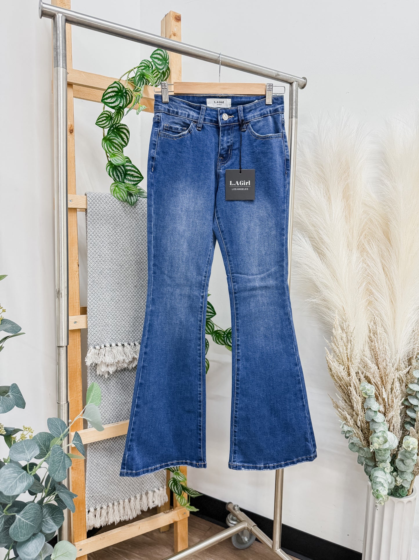 Ashelyn Bootcut Mid Rise Jeans