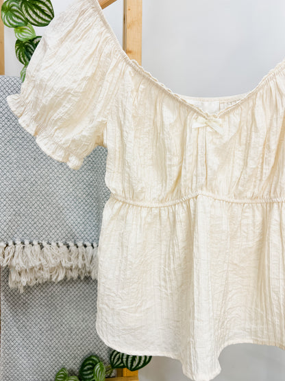 Paloma Dainty Bow Empire Waist Top