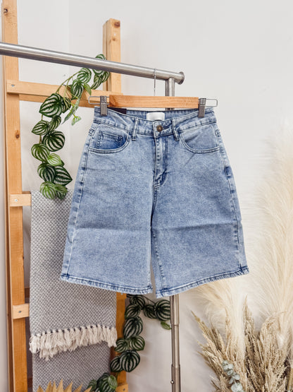 Nelly High Waisted Stretch Shorts