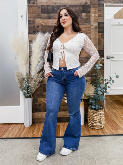 Ashelyn Bootcut Mid Rise Jeans