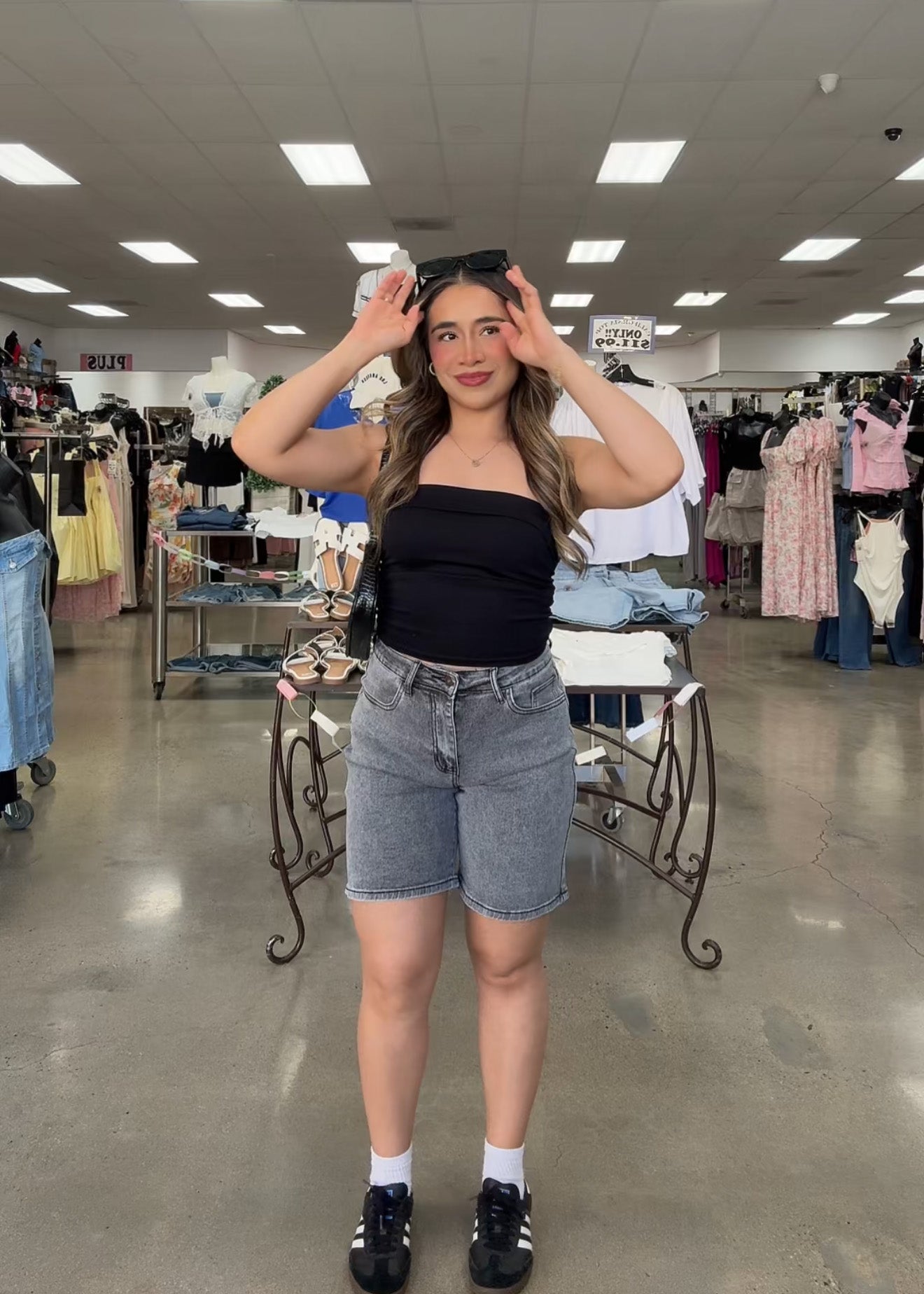 Nelly High Waisted Stretch Shorts