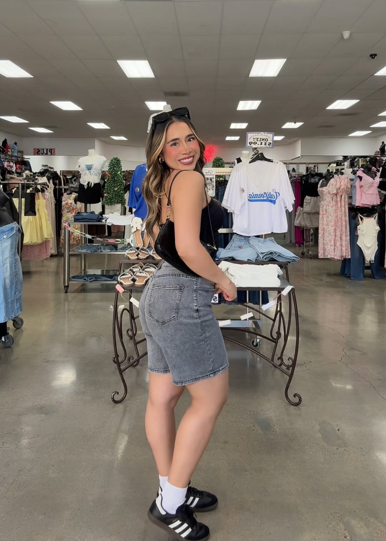 Nelly High Waisted Stretch Shorts
