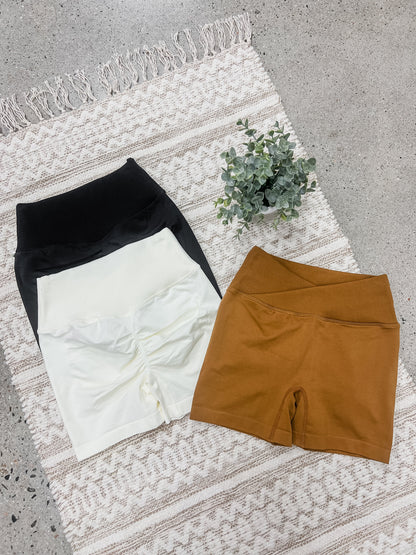 RESTOCK! Perfect Peach Crossover Waist Shorts