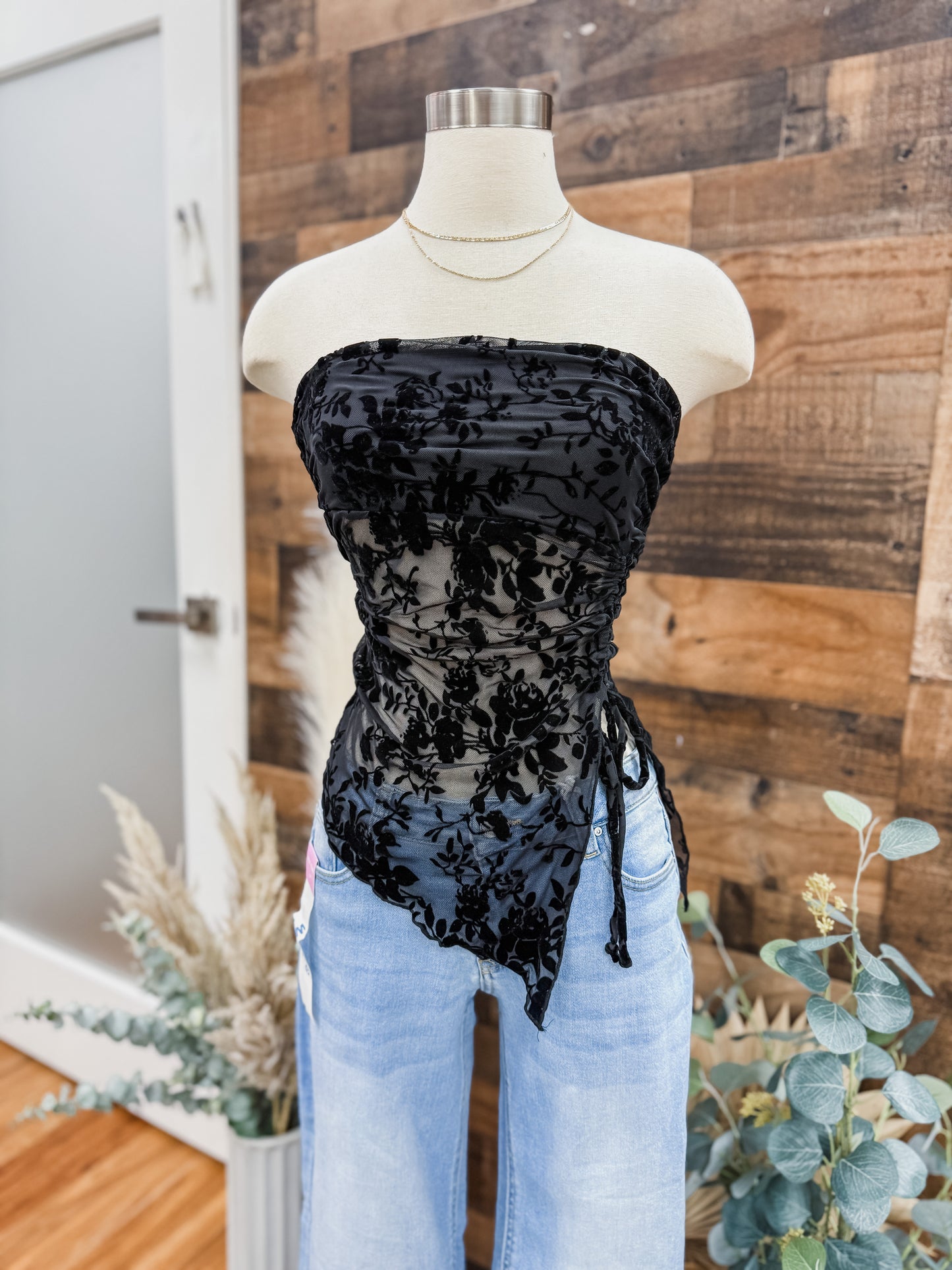 Reina Velvet Floral Strapless Top