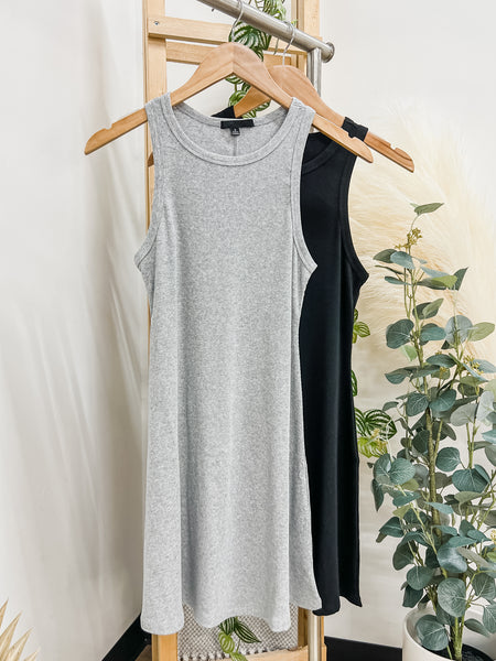 Kayla Sleeveless Flared Dress