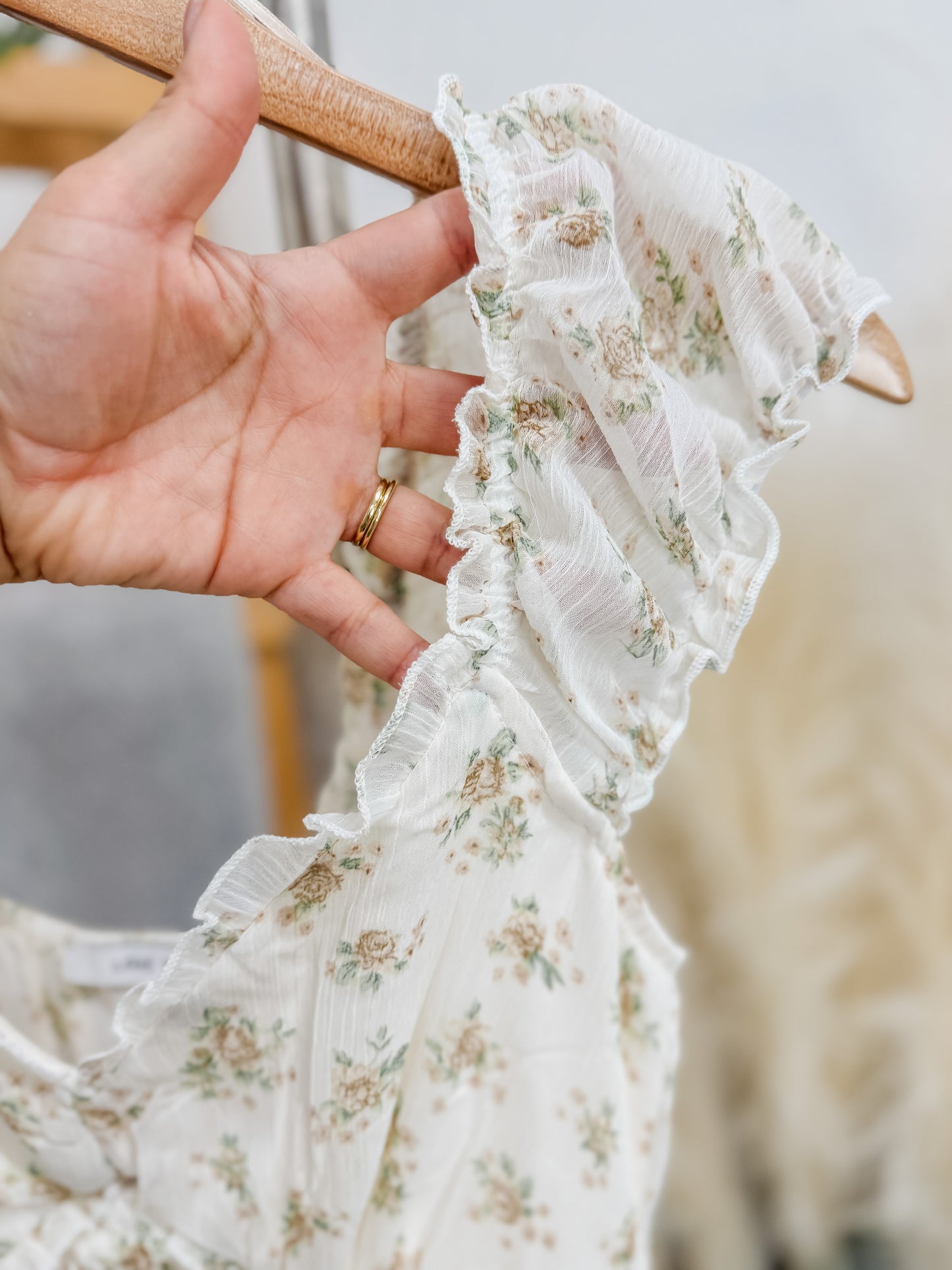 Ava Short Sleeve Floral Dress