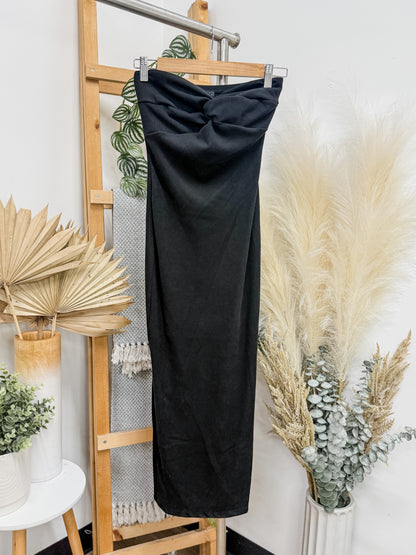 Meghan Strapless Knot Midi Dress