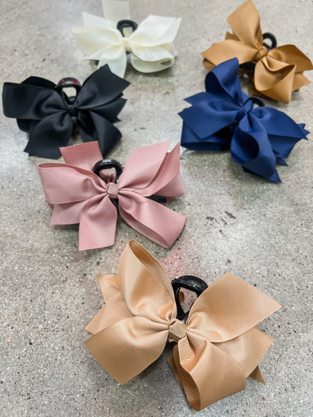 Sophia Bow Claw Clip