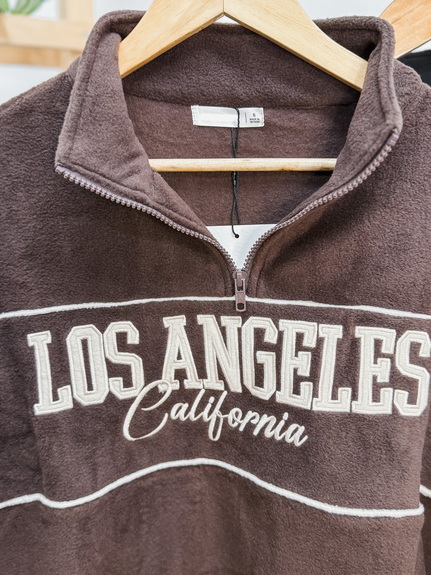 Cozy Los Angeles Quarter Zip Sweatshirt