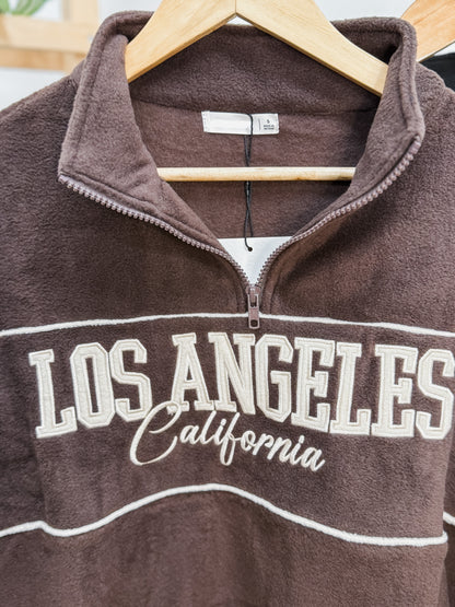Cozy Los Angeles Quarter Zip Sweatshirt