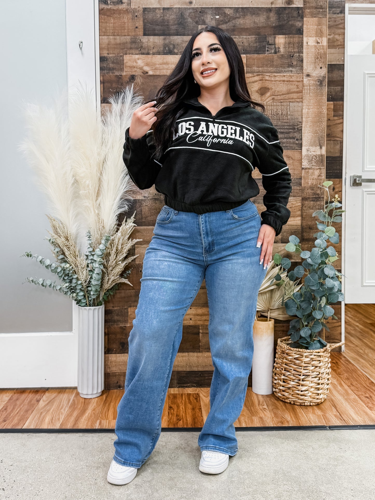 Cozy Los Angeles Quarter Zip Sweatshirt