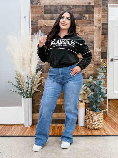 Cozy Los Angeles Quarter Zip Sweatshirt