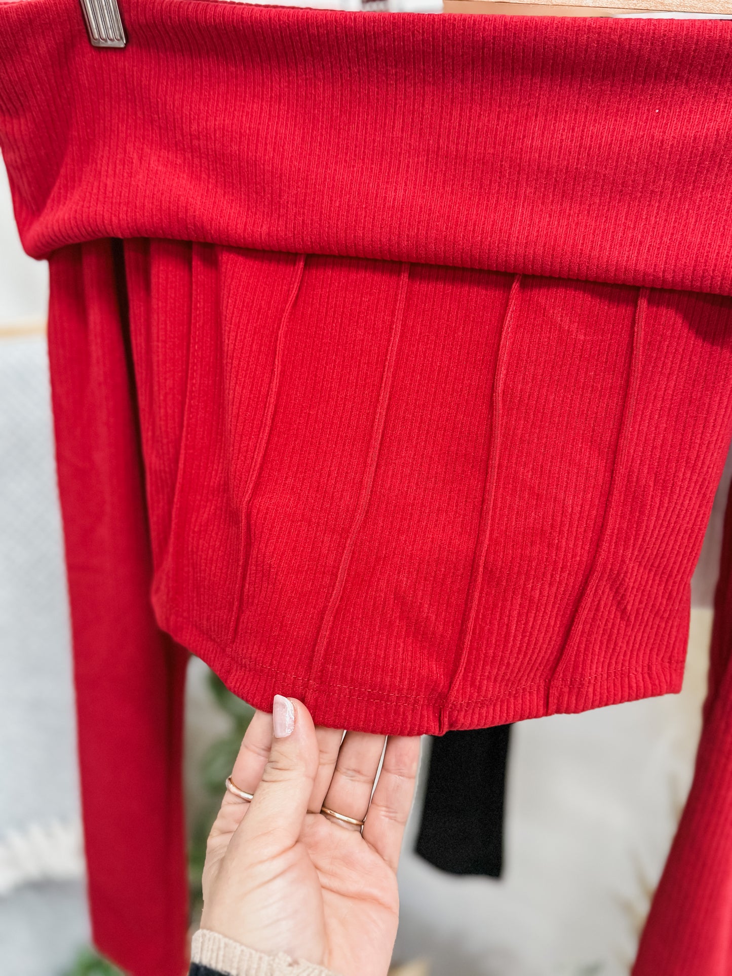 Frances Off Shoulder Ribbed Top