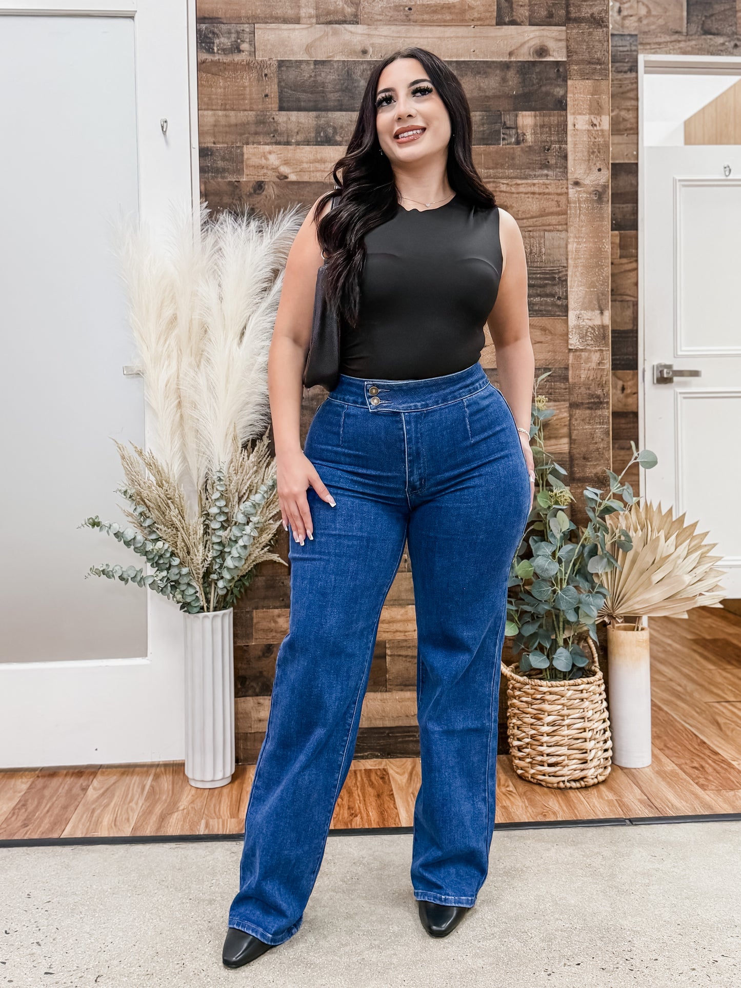 Leah Side Buttons Straight Leg Stretch Jeans