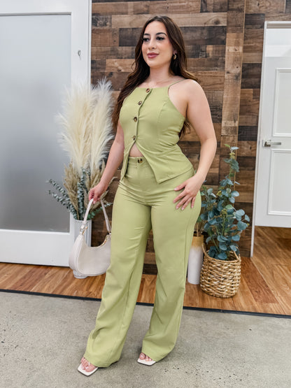 Naomi Sleeveless Button Front Top