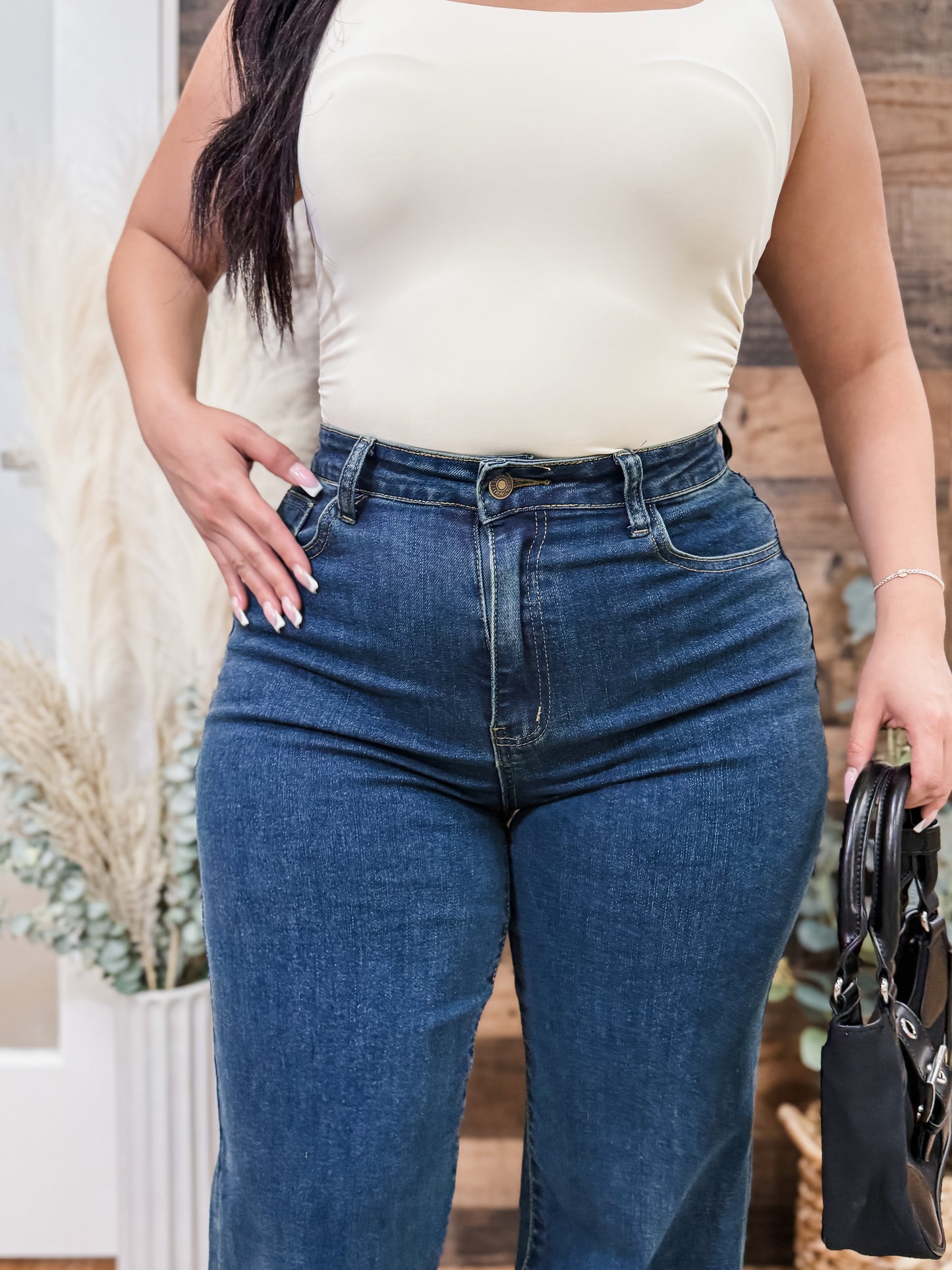 Kiana Vintage Washed Wide Leg Stretch Jeans