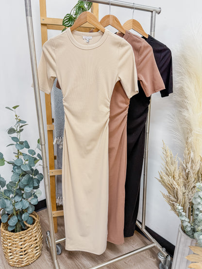 Noemi Midi Short Sleeve Dress