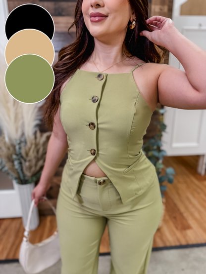 Naomi Sleeveless Button Front Top