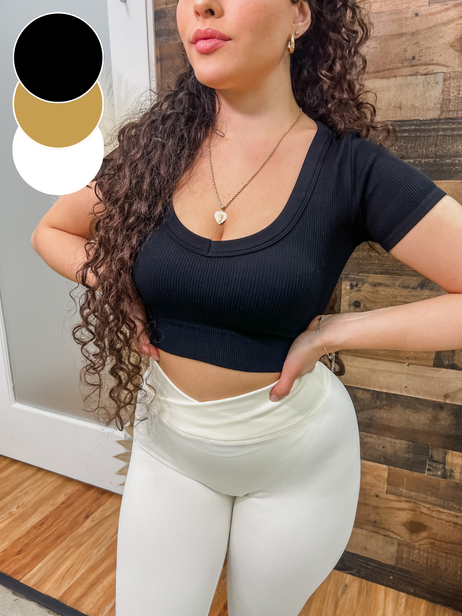 Emma V-Neck Seamless Crop Tee