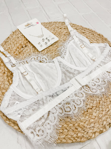 Nena Lace Bralette