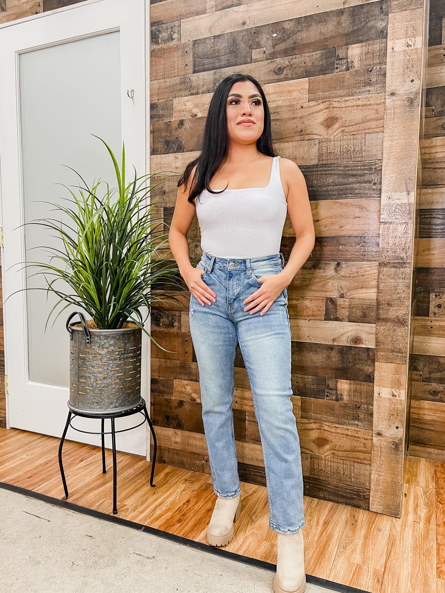 Millie High Waist Stretch Mom Jeans