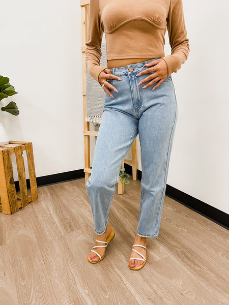 Vintage Essential Mom Jeans