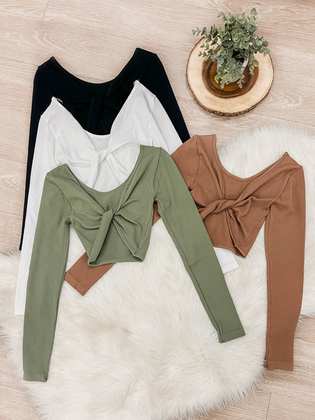 Ria Knot Seamless Long Sleeve Top